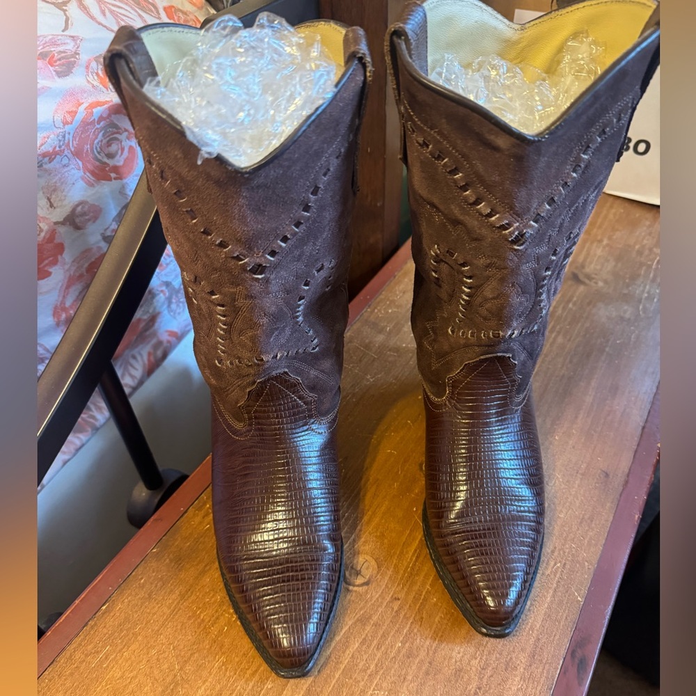 Seychelles Two-Tone Brown Heeled Western Boots - Picture 2 of 16